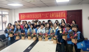 花香四溢，美麗綻放——德崧D-SWITCH 2025 ”三八“ 女神節插花活動圓滿舉行